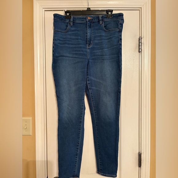 American Eagle Outfitters High Rise Dark Blue Jeans - Picture 1 of 3